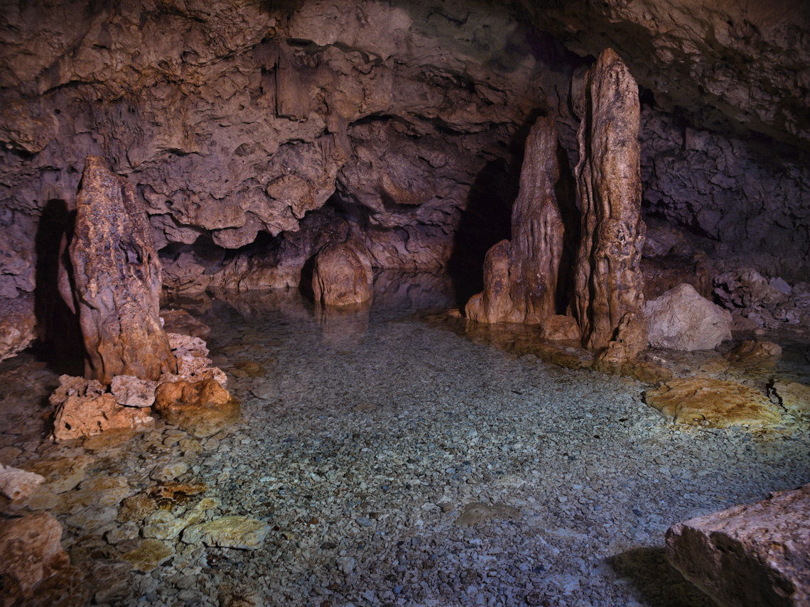 Inside Pågat caves